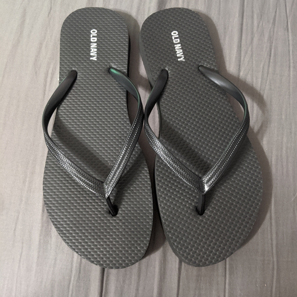 Old navy flip flops